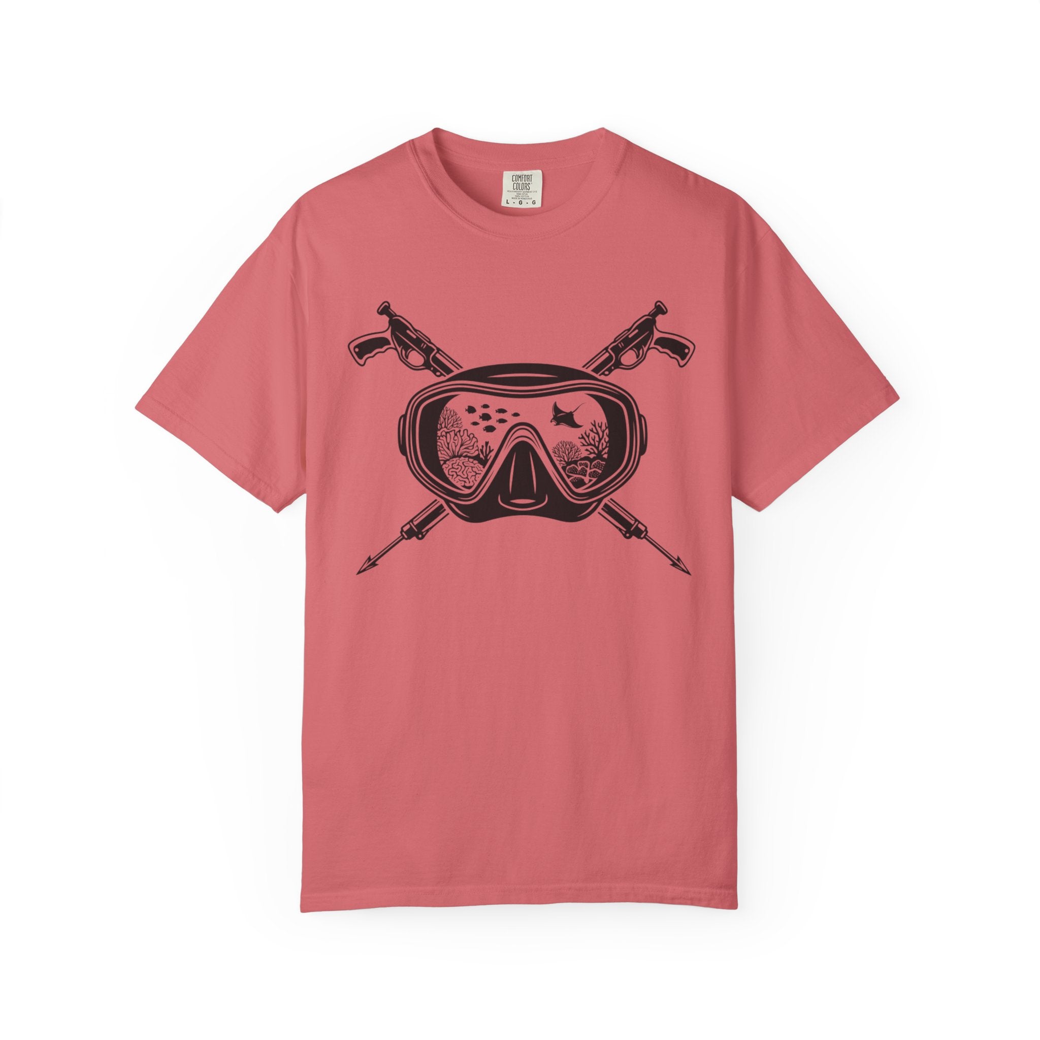 Scuba Mask & Spear Crossed T-Shirt — Vintage Spearfishing Dive Tee