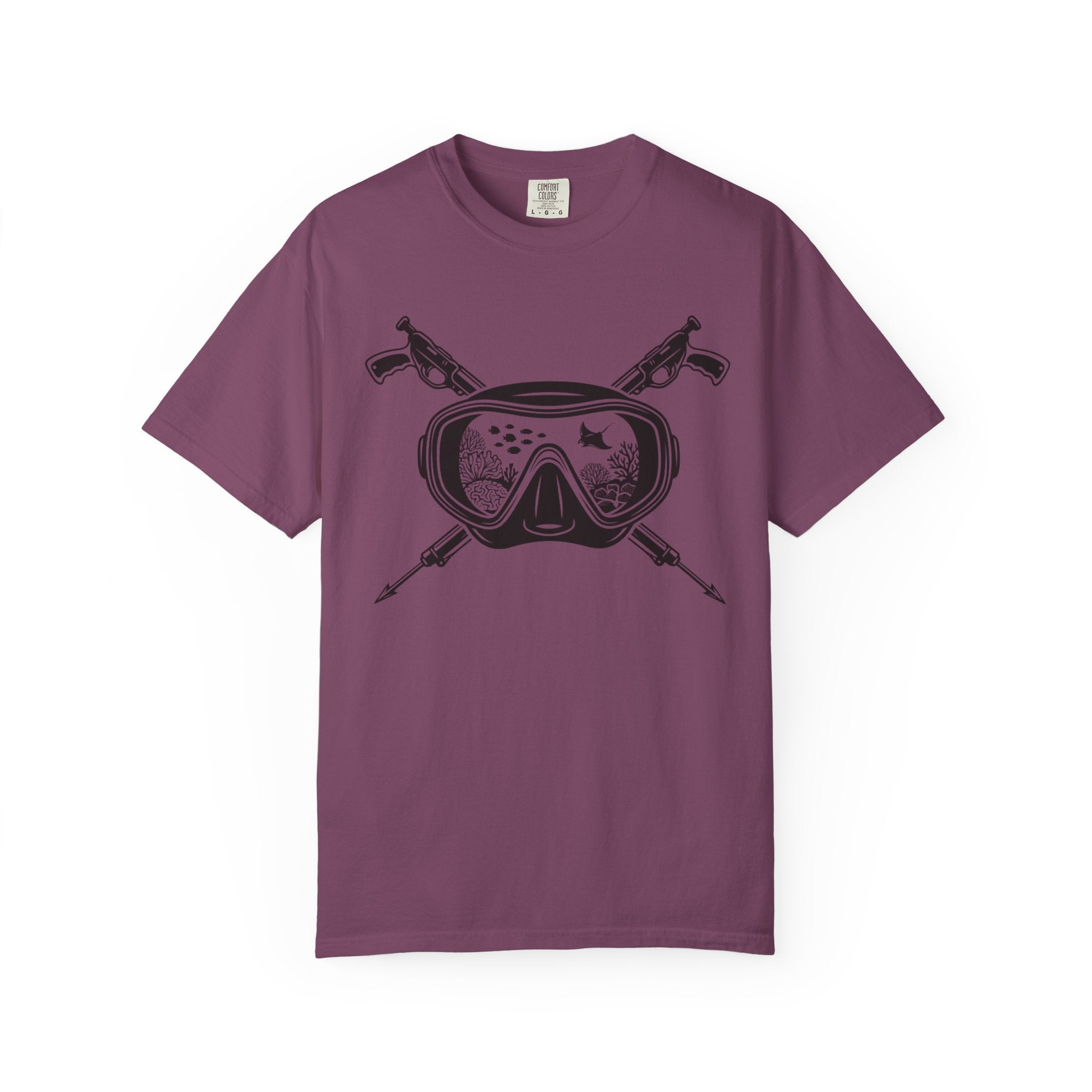 Scuba Mask & Spear Crossed T-Shirt — Vintage Spearfishing Dive Tee